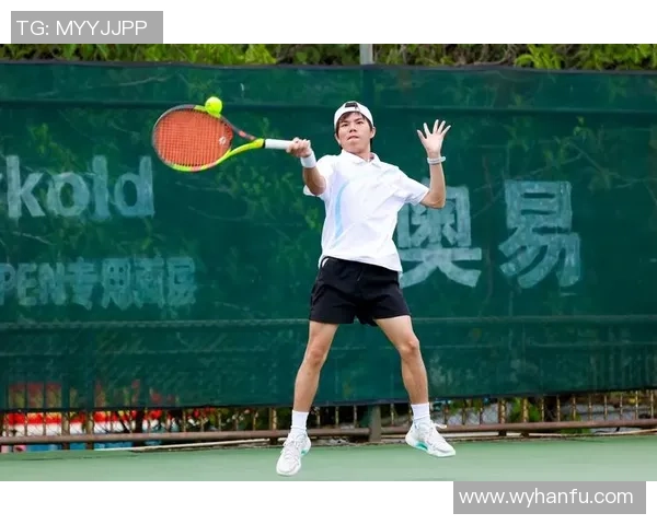 赛后分析:上海网球队与重庆网球队在比赛中的意识对比与启示 赛后分析:上海网球队与重庆网球队在比赛中的意识对比与启示